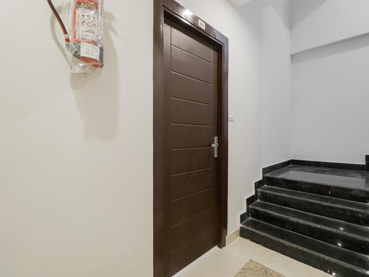 Oyo Townhouse 853 Hotel The Royal Aroma Харидвар Экстерьер фото